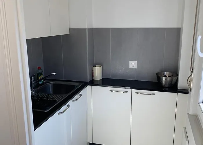 Studio Lumineux Au Coeur De Lausanne Apartamento Lausana